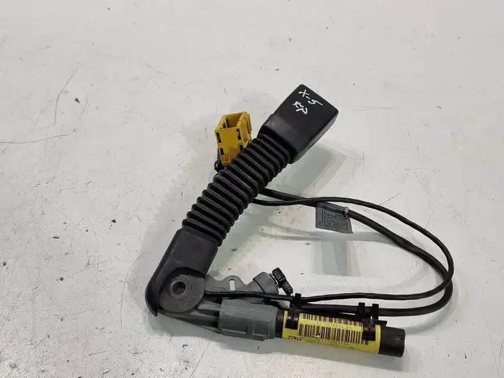 BMW X5 E53 (1999 - 2006) 33028129A Замок переднего ремня — фото 1