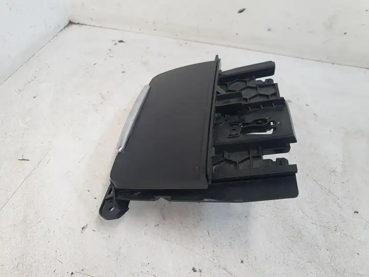 Audi A4 S4 B8 8K (2007 - 2011) 8K0857965 Передняя пепельница — фото 3