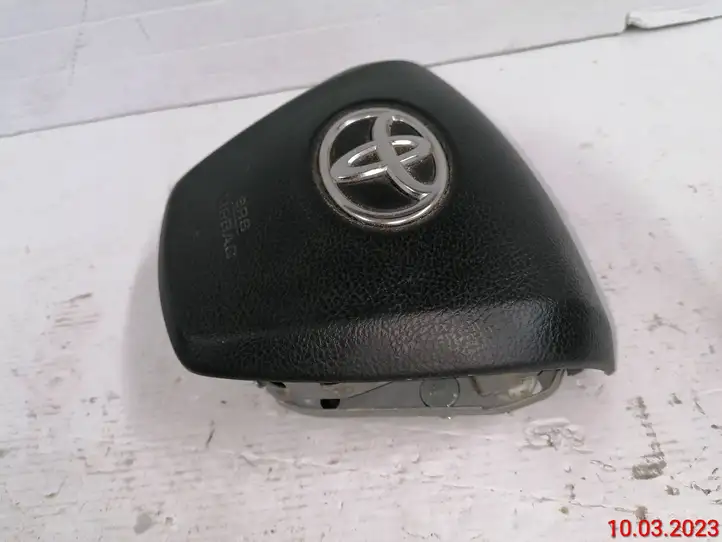 Toyota Avensis T270 (2009 - 2012) Подушка безопасности руля — фото 9