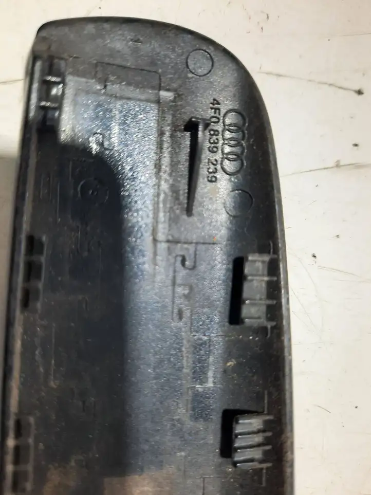 Audi A6 S6 C6 4F (2004 - 2008) 4F0839239 Накладка ручки двери — фото 2
