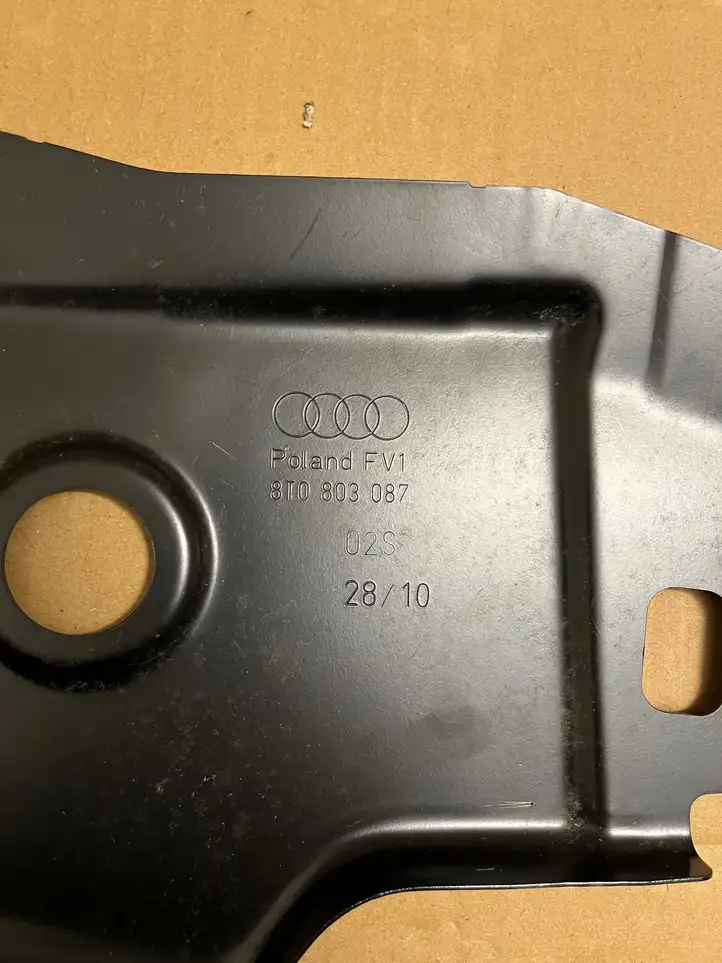 Audi A5 8T 8F (2007 - 2011) 8T0803087 Другая часть кузова — фото 2