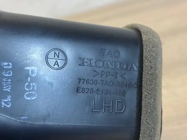 Honda CR-V (2012 - 2016) 77630ta0a01021 Боковой воздушный дефлектор — фото 3