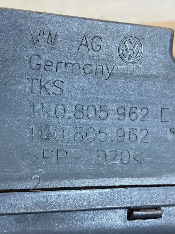 Volkswagen PASSAT B7 (2011 - 2014) 1k0805962e Прочие внешние детали — фото 6