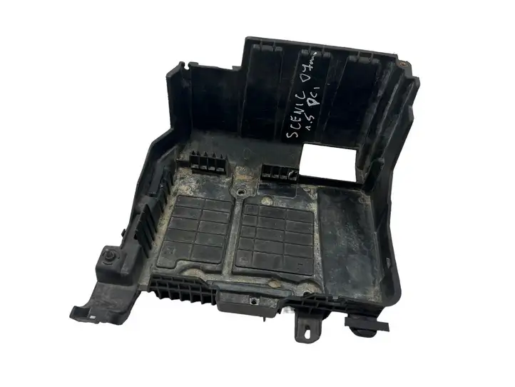 Renault Scenic II - Grand scenic II (2006 - 2009) 8200437409 Площадка аккумулятора — фото 1