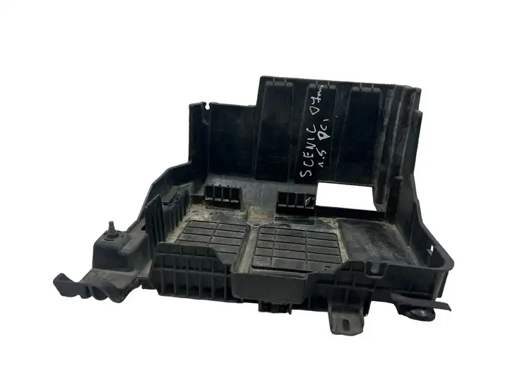 Renault Scenic II - Grand scenic II (2006 - 2009) 8200437409 Площадка аккумулятора — фото 3