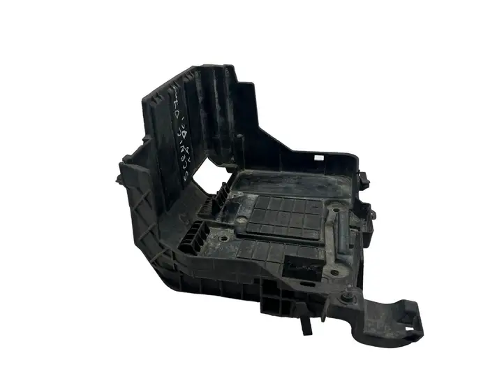 Renault Scenic II - Grand scenic II (2006 - 2009) 8200437409 Площадка аккумулятора — фото 5