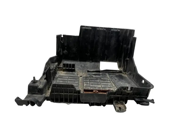 Renault Scenic II - Grand scenic II (2006 - 2009) 8200467409 Площадка аккумулятора — фото 1