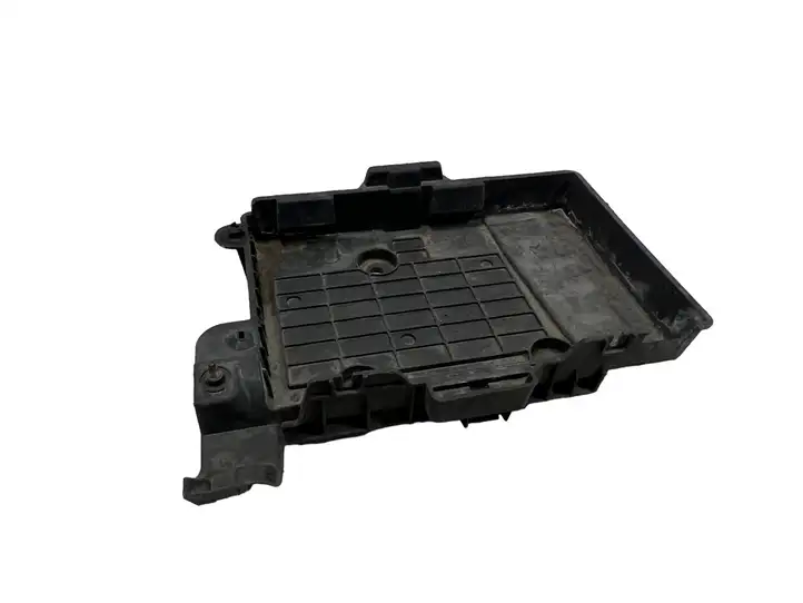 Renault Scenic II - Grand scenic II (2003 - 2006) 8200166032 Площадка аккумулятора — фото 3