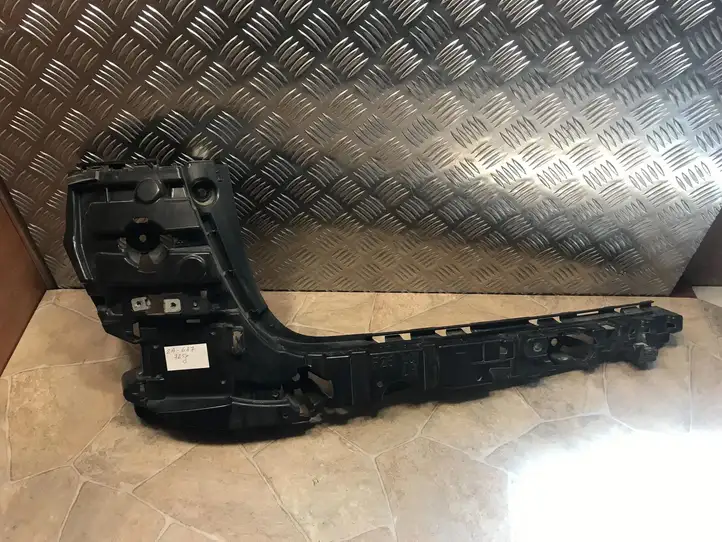 BMW X3 F25 (2010 - 2017) 7338757 Кронштейн угловой части бампера — фото 4