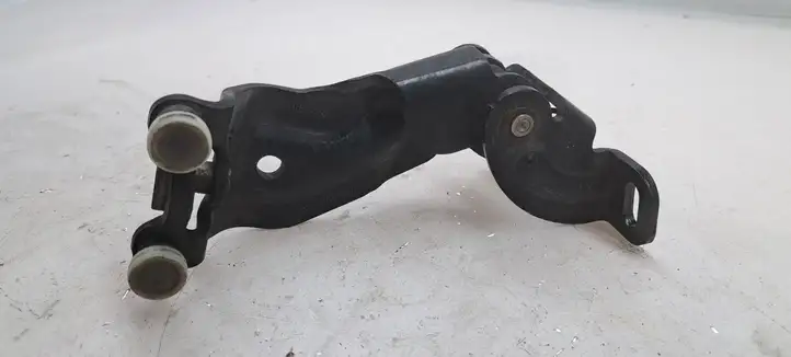 Volkswagen Sharan (2010 - 2015) 7N0843336G Средняя направляющая ролика раздвижной двери — фото 2