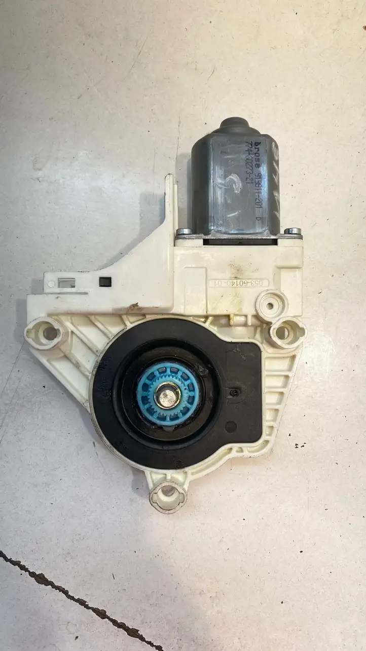 Audi Q5 SQ5 (2008 - 2012) 8K0959812A Стеклоподъемник задней двери — фото 1