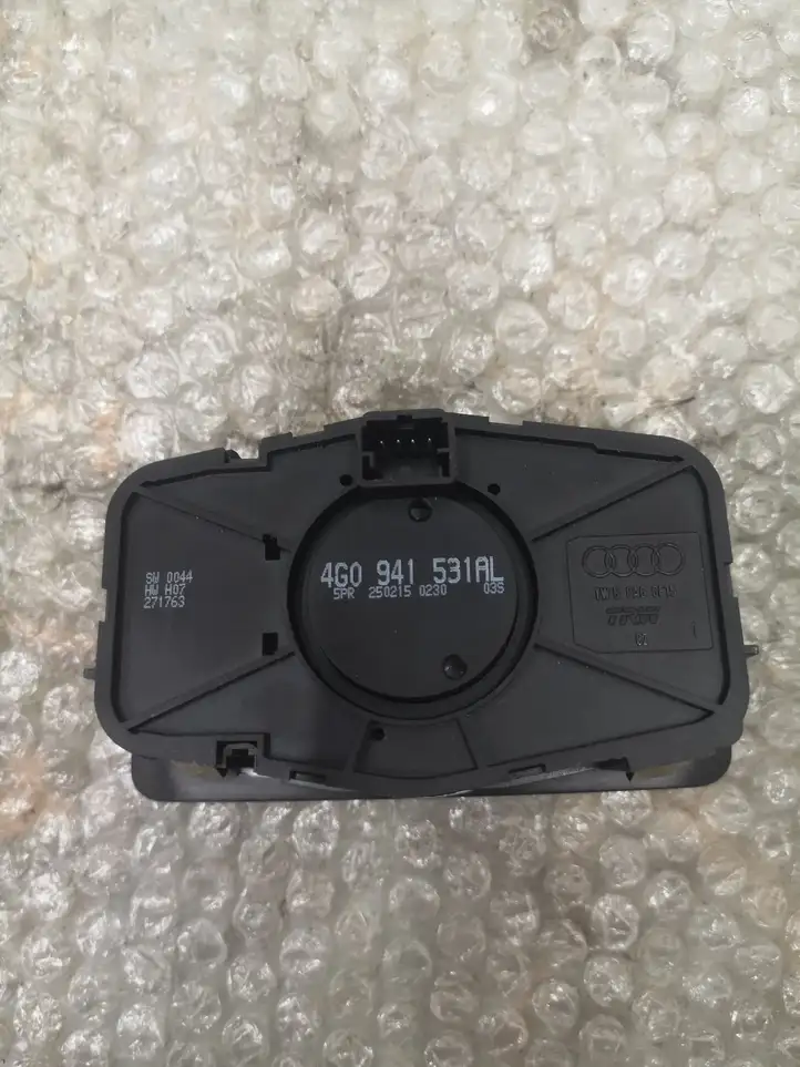 Audi A6 C7 (2014 - 2018) 4G0941531AL Включатель фонарей — фото 2