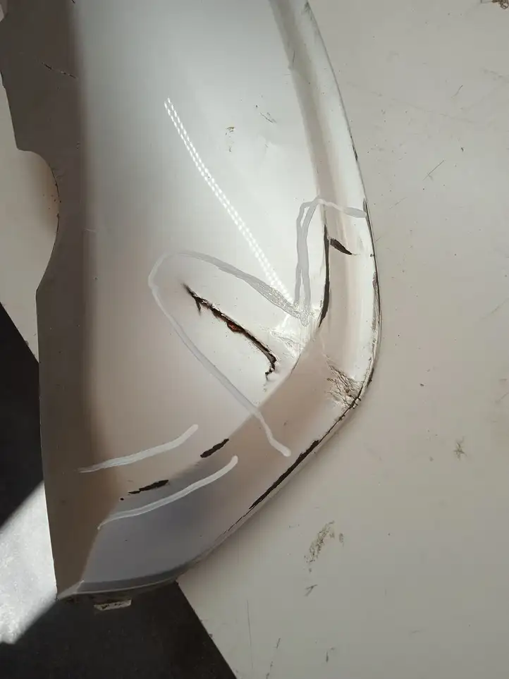 Volvo XC40 (2017 - ) 31449334 Нижняя часть переднего бампера — фото 5