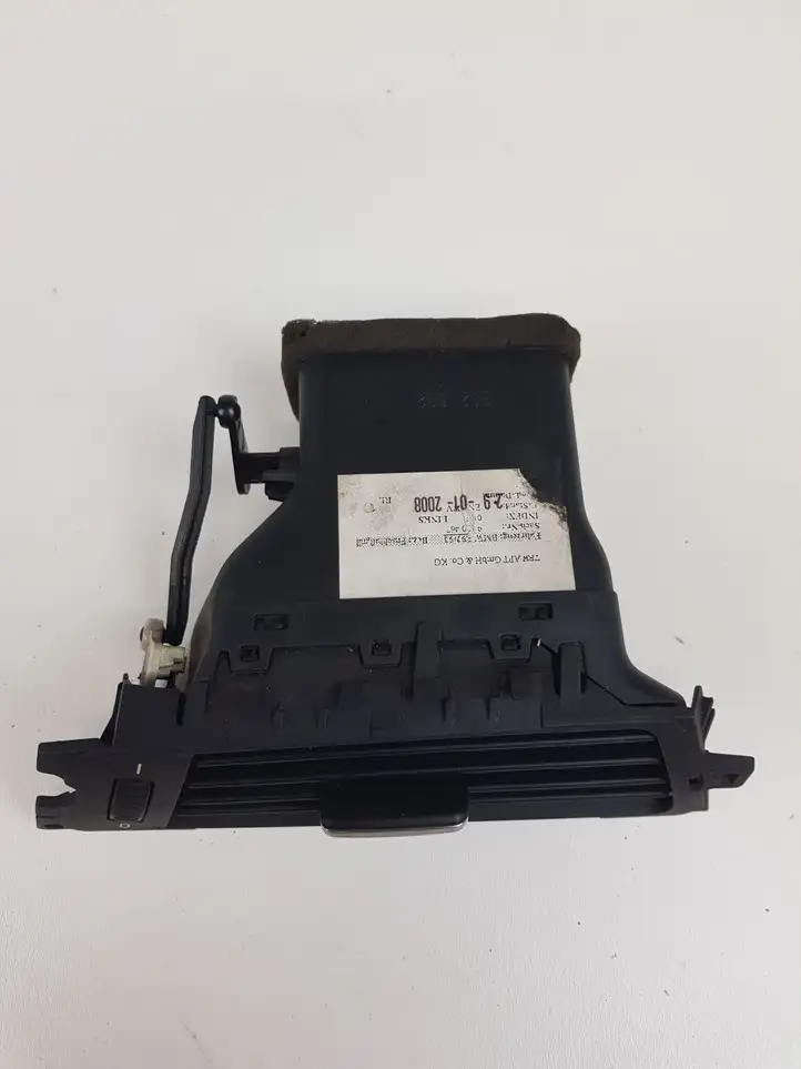 BMW 3 E90 E91 (2005 - 2012) Боковой воздушный дефлектор — фото 2
