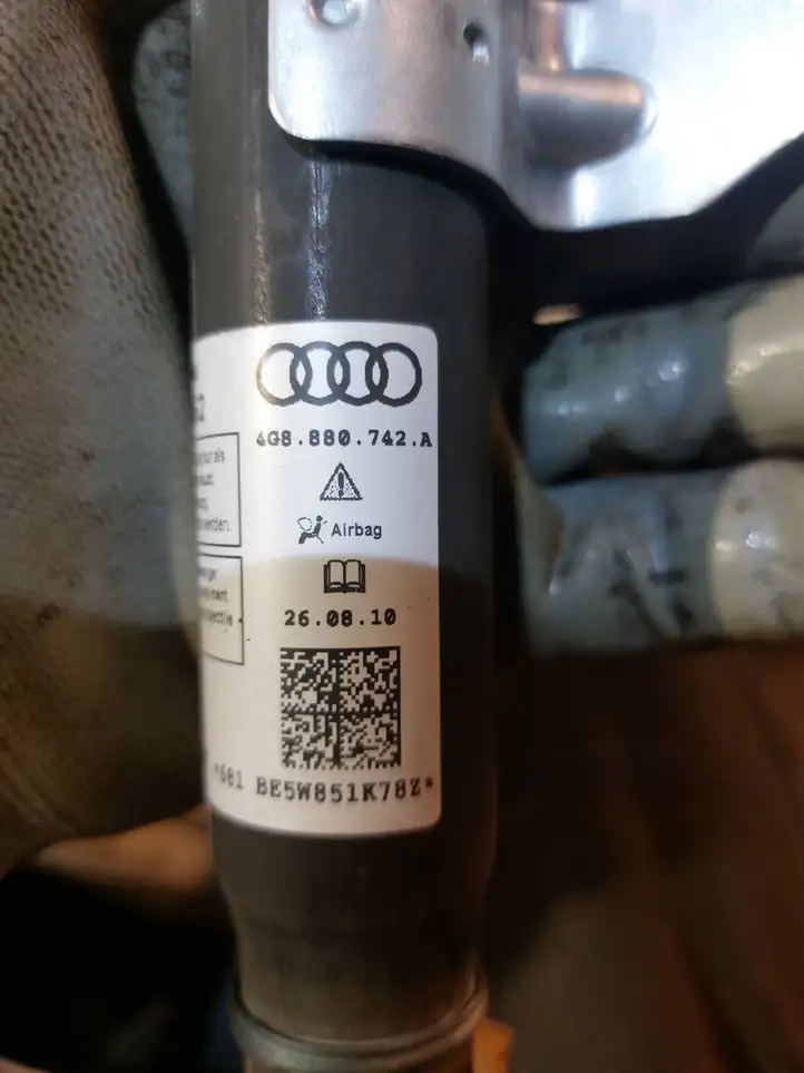 Audi A7 S7 4G (2010 - 2014) 4G8880742A Боковая подушка безопасности шторка — фото 2