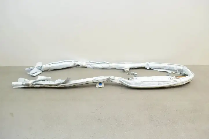 Toyota Prius (XW30) (2009 - 2015)  BAMPT11624 Боковая подушка безопастности( (крыша)