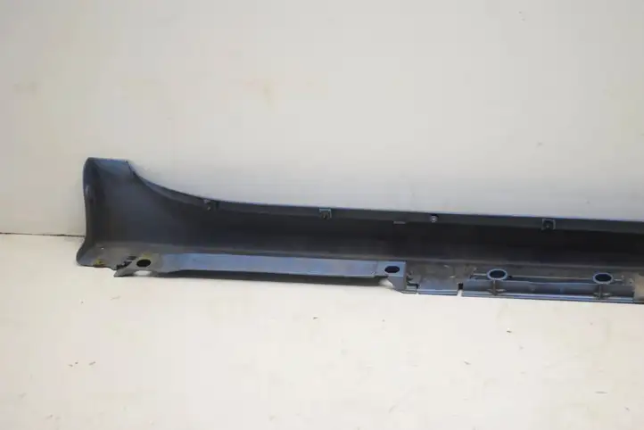 Toyota Prius (XW30) (2009 - 2015) 7586047010 Порог кузова — фото 3