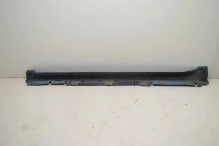 Toyota Prius (XW30) (2009 - 2015) 7585047010 Порог кузова — фото 2