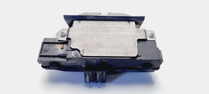 Ford Focus (2005 - 2008) 3M51R442A66AP Замок крышки багажника — фото 4