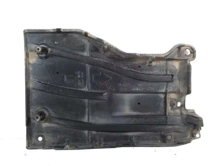 Toyota Prius+ (ZVW40) (2011 - 2018) 58166-47020 Защита днища — фото 3