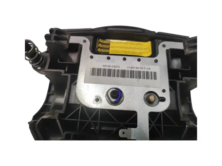 Toyota Corolla E120 E130 (2004 - 2007) 4513002270 Подушка безопасности руля — фото 5