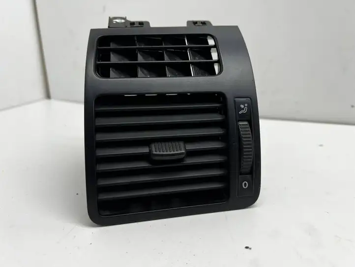 Volkswagen Touran I (2003 - 2010) 1T0819703B Боковой воздушный дефлектор — фото 3