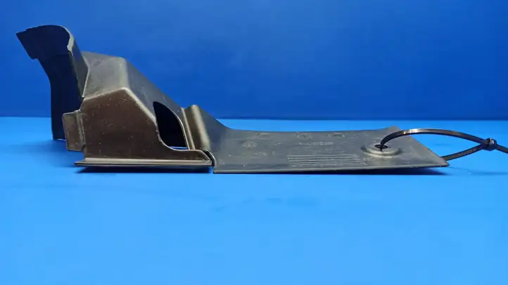 Mercedes-Benz R W251 (2005 - 2013) A2516930330 Прочая отделка багажника — фото 6