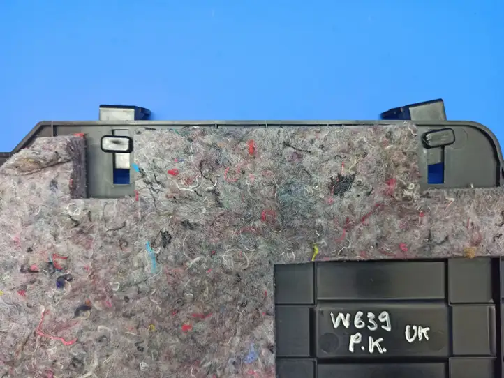 Mercedes-Benz Vito Viano W639 (2010 - 2015) A6396801006 Нижняя отделка панели приборов — фото 8