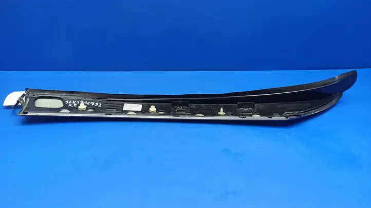 Mercedes-Benz SLK R171 (2005 - 2011) A1716900339 Накладка стоек лобового стекла — фото 10