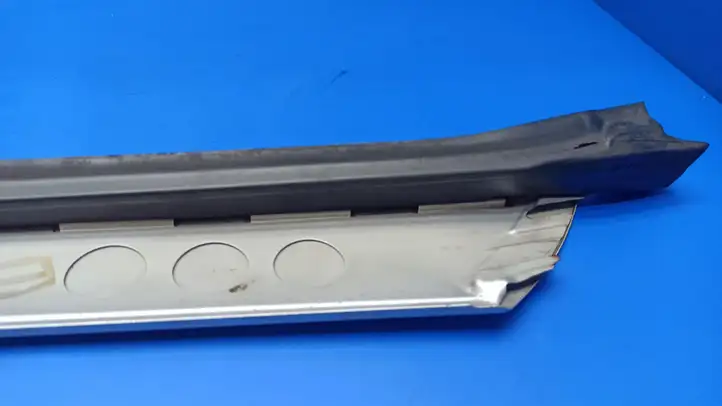 Mercedes-Benz SLK R170 (1996 - 2004) A170698 Накладка стоек лобового стекла — фото 7
