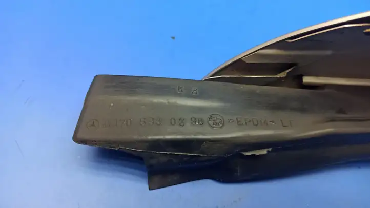 Mercedes-Benz SLK R170 (1996 - 2004) A170698 Накладка стоек лобового стекла — фото 8