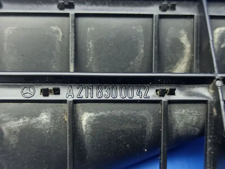 Mercedes-Benz E W211 (2002 - 2009) A2118300042 Вентиляционная решетка кузова — фото 6