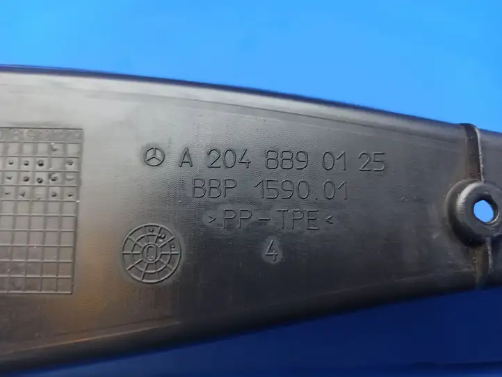 Mercedes-Benz C W204 (2007 - 2014) A2048890125 Накладка крыла — фото 8
