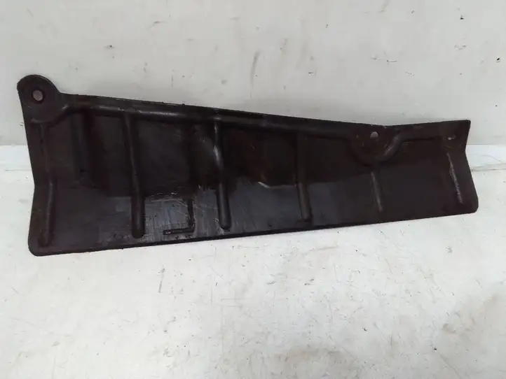 Nissan Juke I F15 (2010 - 2018) 748151KE0A Защита днища задней части — фото 3