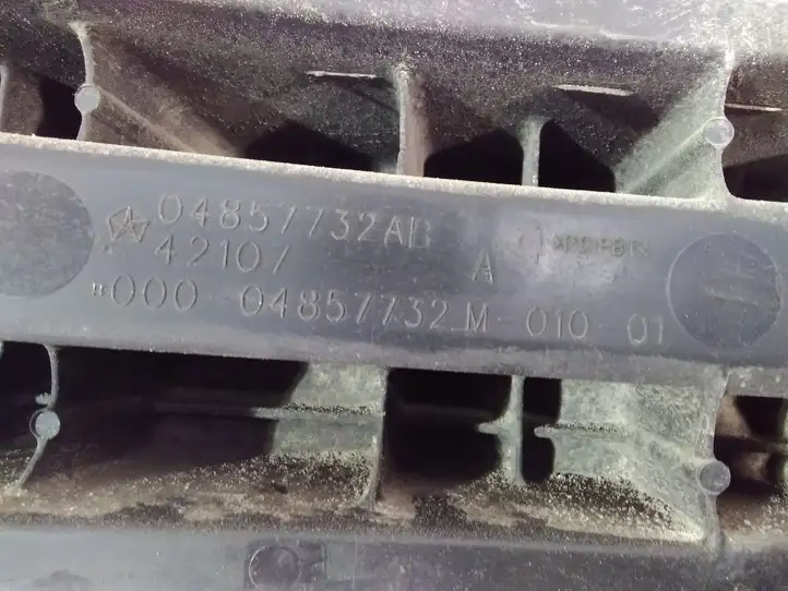 Chrysler Pacifica (2003 - 2008) 04857732AB Усилитель заднего бампера — фото 8