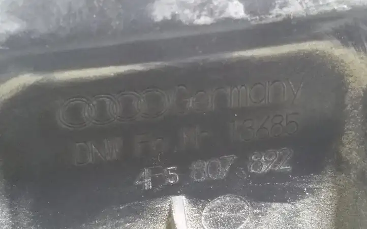Audi A6 S6 C6 4F (2004 - 2008) 4F5807892 Кронштейн заднего бампера — фото 3