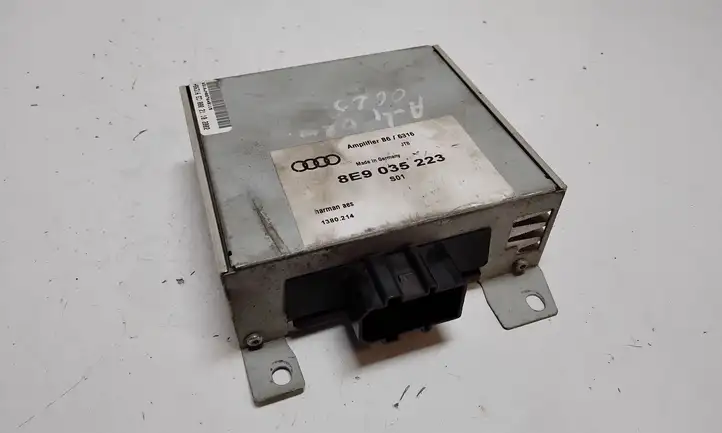 Audi A4 S4 B6 8E 8H (2000 - 2006) 8E9035223 Усилитель звука — фото 1