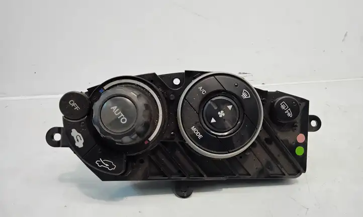 Honda Civic (2006 - 2011) SANWA2055RH Блок управления климат-контролем — фото 1