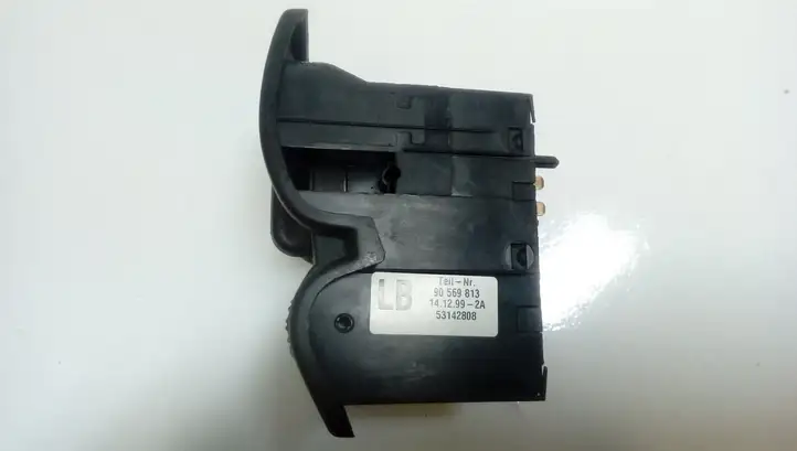 Opel Vectra B (1999 - 2002) 90569813 Включатель фонарей — фото 3