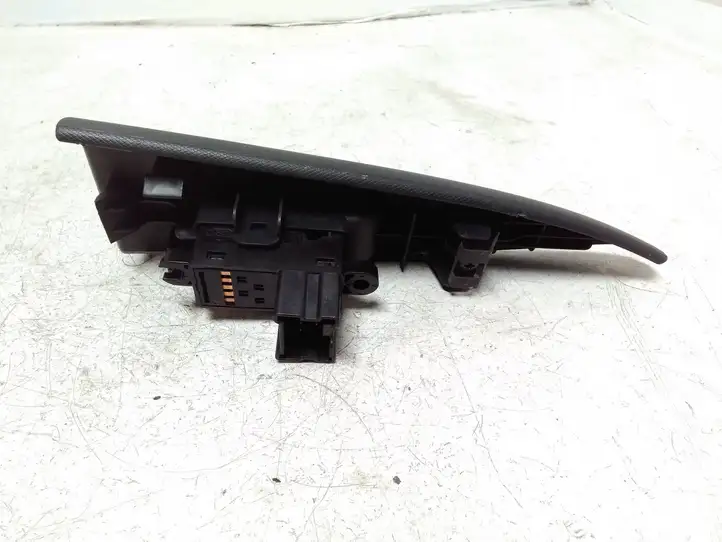 Nissan Note (E11) (2006 - 2014) 25411ED00B Кнопка стеклоподъемников — фото 4