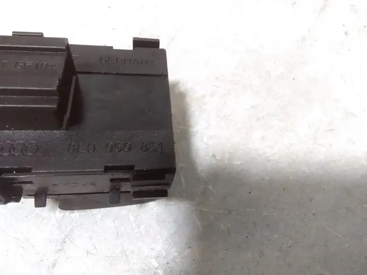 Audi A3/S3 8L (1996 - 2000) 8L0959851 Кнопка стеклоподъемников — фото 3