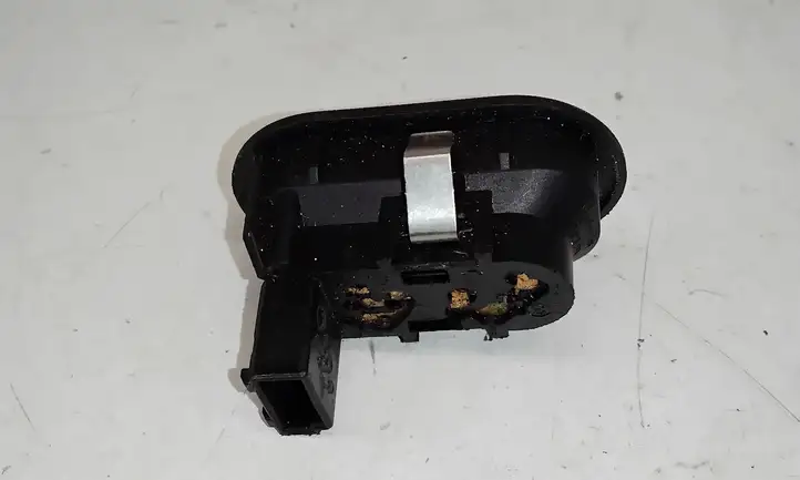 Opel Zafira A (1999 - 2003) 90561388 Блок кнопок стеклоподъемников — фото 2