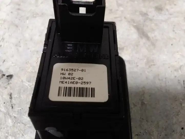 BMW 5 F10 F11 (2009 - 2016) 916352701 Блок кнопок стеклоподъемников — фото 2