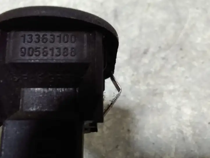 Opel Zafira B (2003 - 2006) 13363100 Кнопка стеклоподъемников — фото 2