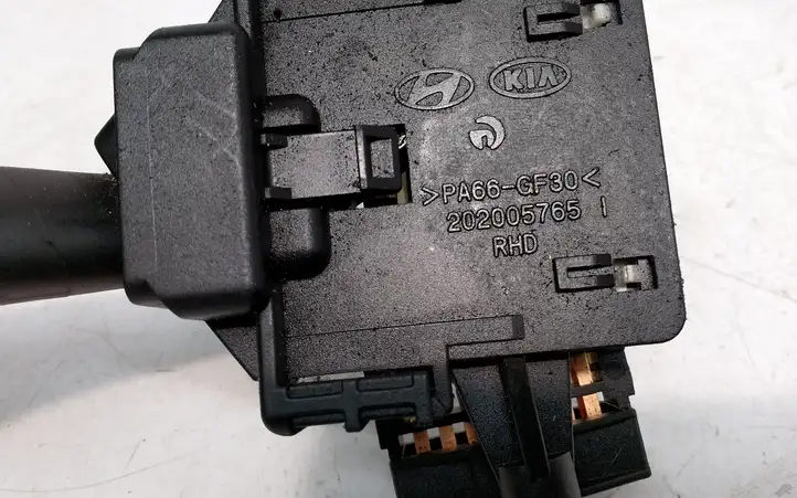 Kia Carens II (2006 - 2012) 202005765 Переключатель стеклоочистителей — фото 4