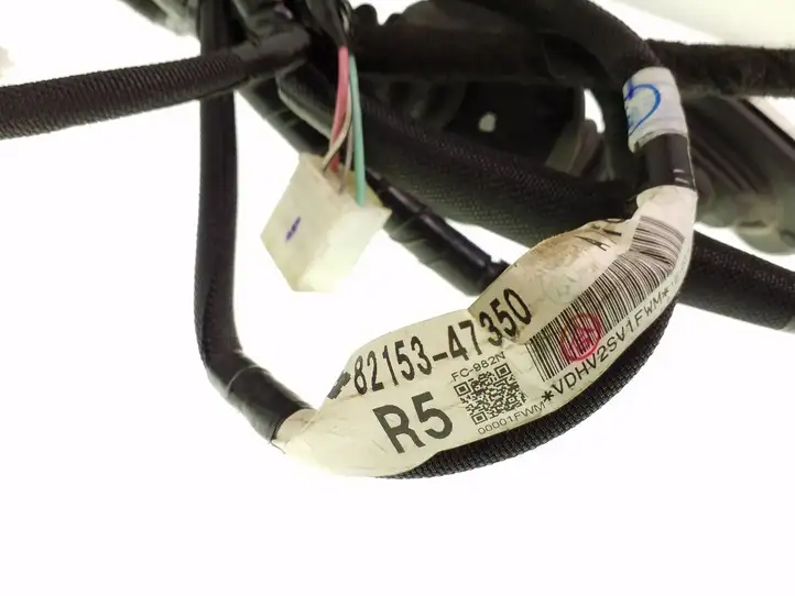 Toyota Prius+ (ZVW40) (2011 - 2018) 8215347350 Проводка задней двери — фото 4