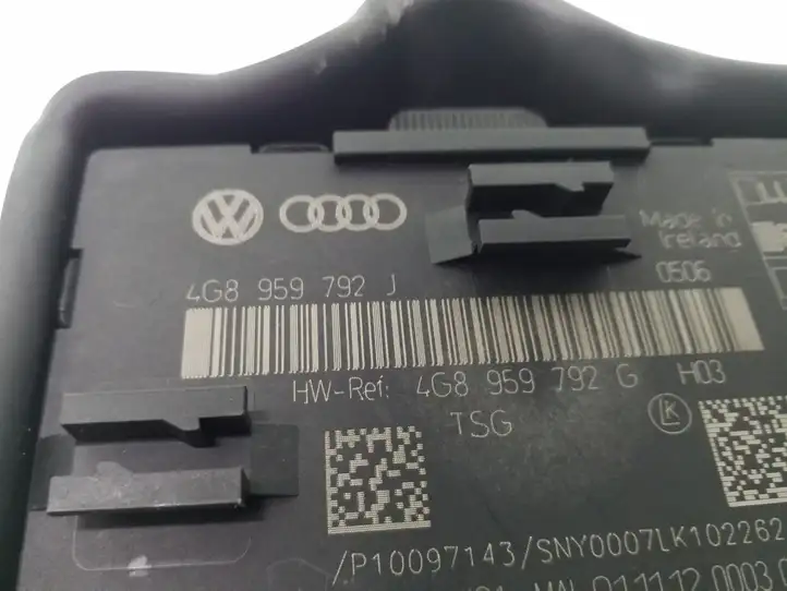 Audi A6 C7 (2011 - 2014) 4G8959792J Блок управления дверью — фото 3