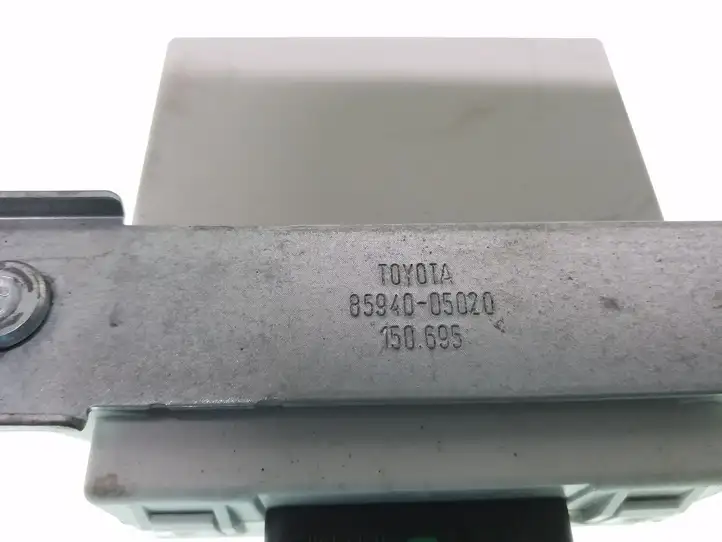 Toyota Avensis T250 (2003 - 2006) 8594005020 Реле стеклоочистителей — фото 4