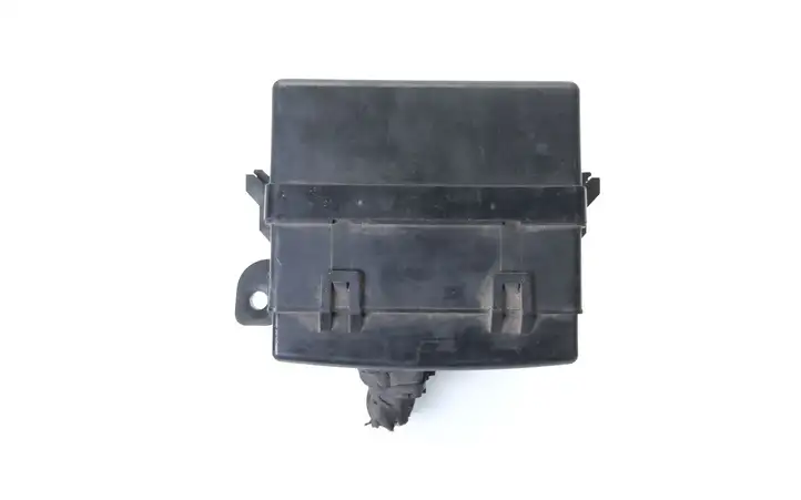 Hyundai Santa Fe (2005 - 2009) 911162B010 Блок монтирования реле — фото 5