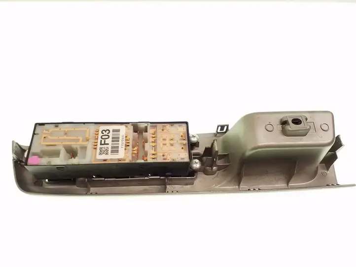 Hyundai Santa Fe (2005 - 2009) 94266FG530 Блок кнопок стеклоподъемников — фото 3